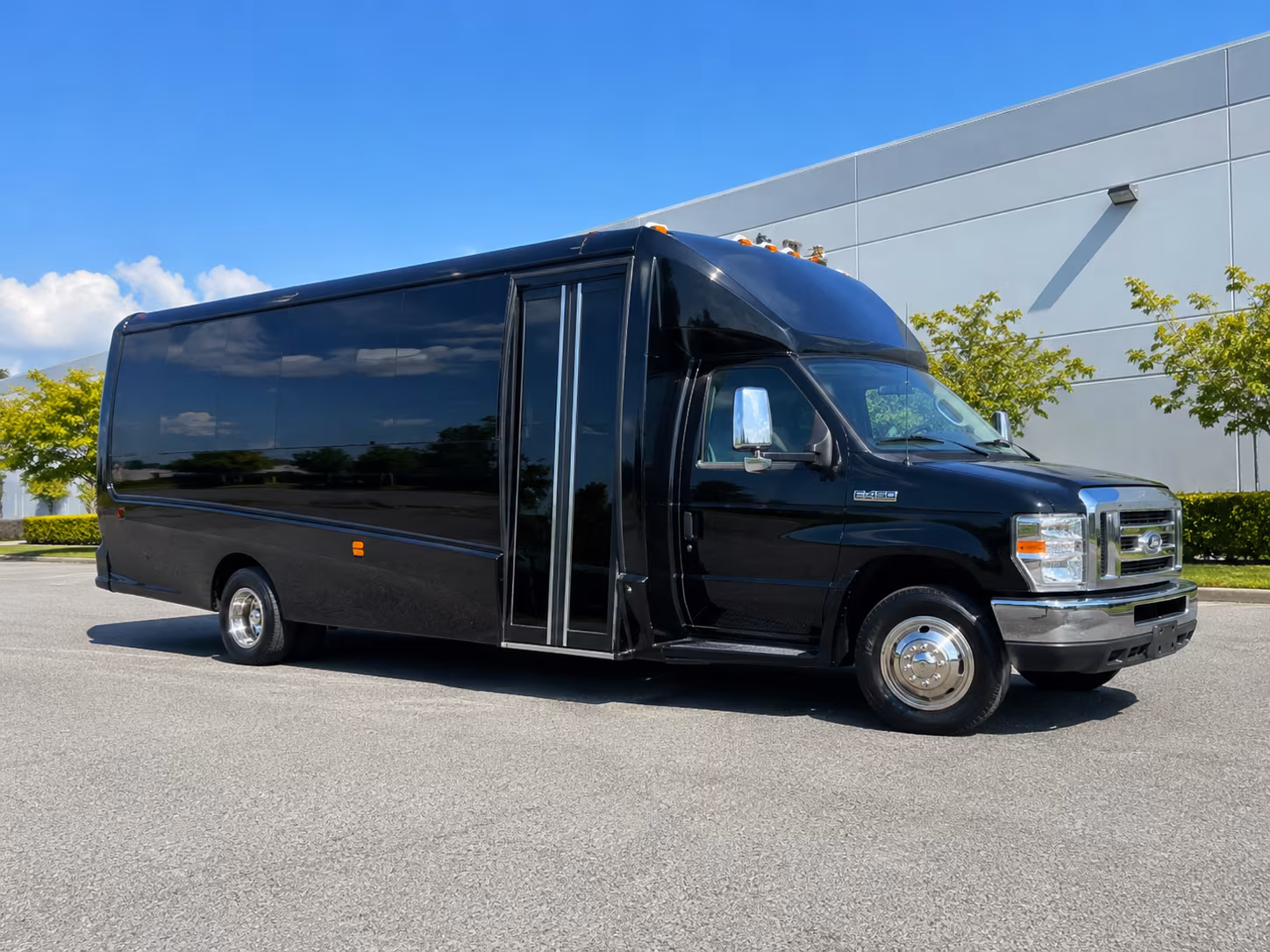 Austin Homecoming & Prom Party Bus Rentals